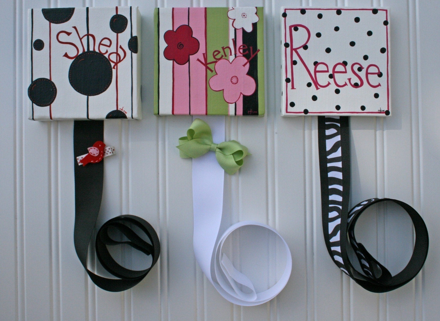 AVAILABLE for YOU to Personalize..... CUSTOM Canvas Hair Bow Holder