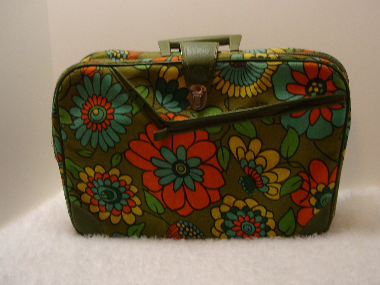 70's Flower Suitcase