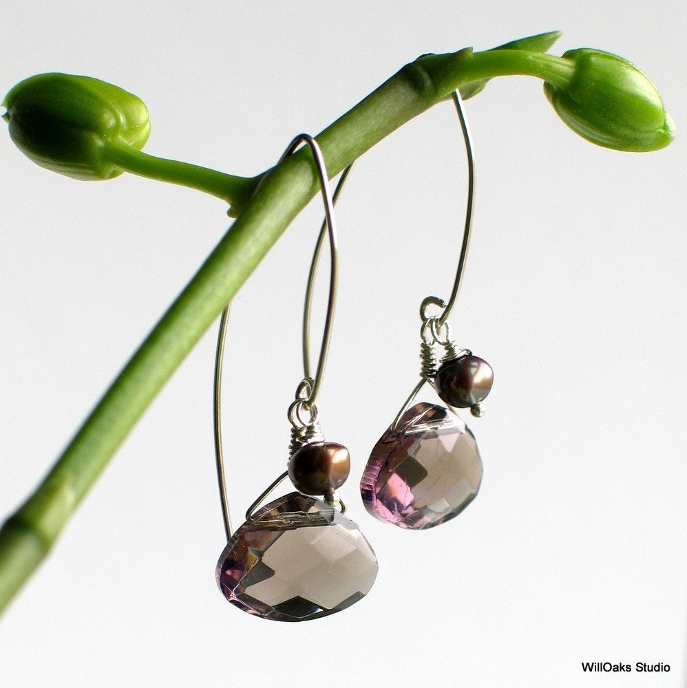 Rich Taupe Glass and Pearl earrings