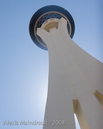 Stratosphere Las Vegas - 8x10 signed picture