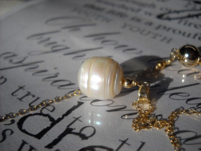 Big pearl pendant and chain set in rolled gold 14k and vermeil