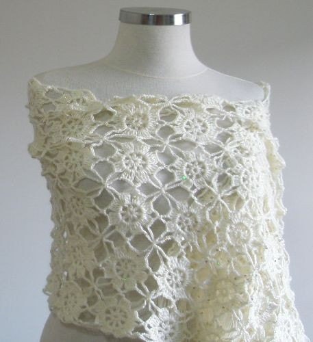 ROMANTIC Fall Wedding Ivory Shawl Crochet SO CHIC Hand Crocheted Lace