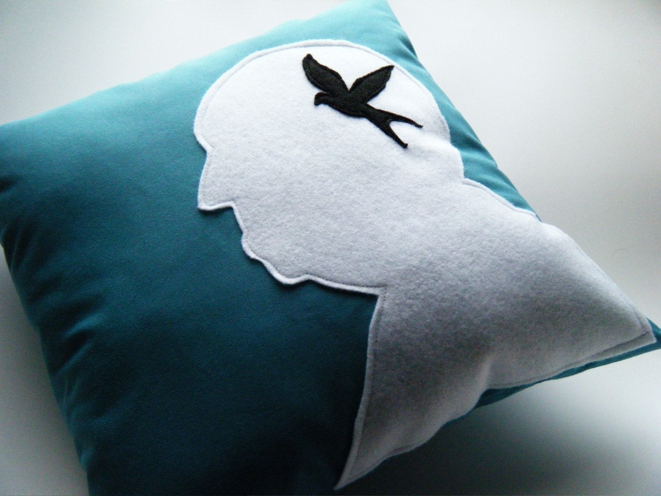 Alfred Hitchcock THE BIRDS Pillow