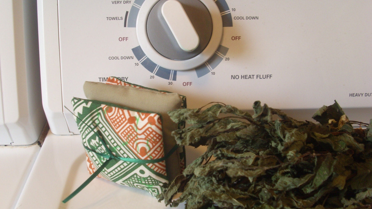 Mint Sachets-for Dryers,Drawers,Cars,Purses,Ect.