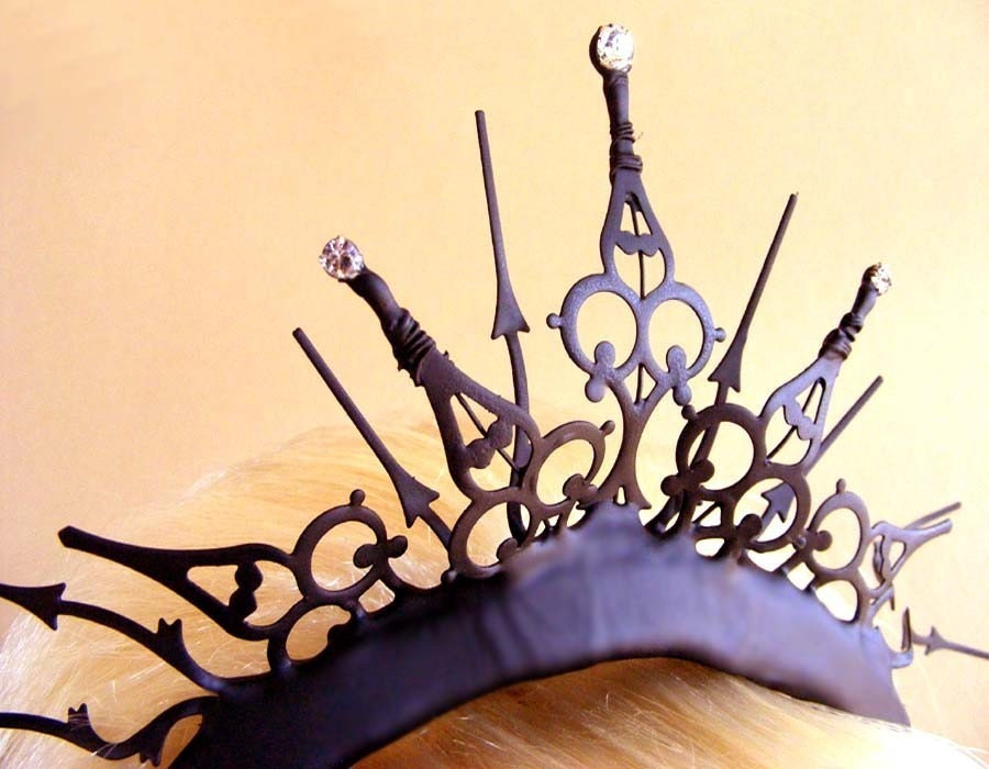 Gothic Tiara with Swarovski Crystals- The Queen of Hearts Royal Whim
