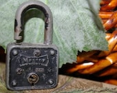 Vintage Key Lock- Master