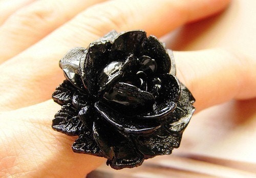 Chilled Petals - vintage black rose statement ring