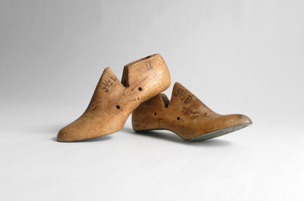 Vintage Heeled Shoe Lasts