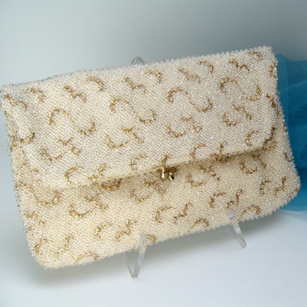 1950s 60s vintage caviar beaded folding clutch handbag purse - corde bead by lumured - ivory white