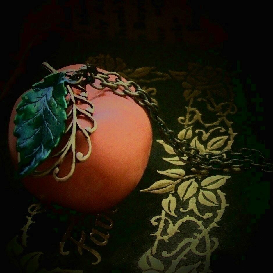 Bite Me, Beloved.... vintage apple pendant necklace....