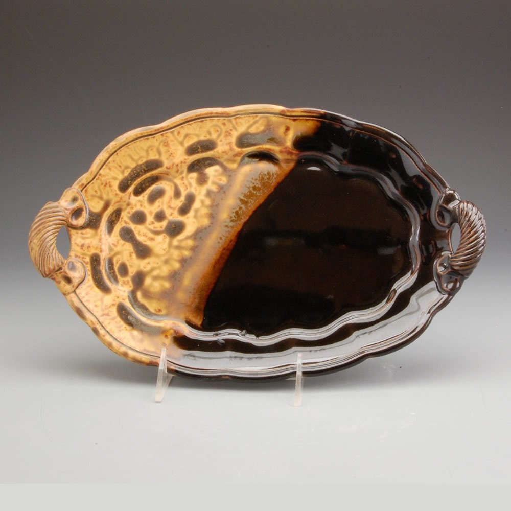 Small Scalloped Platter - Dark Brown and Golden Brown