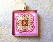 Beautiful Celtic Design Pendant Necklace in Shades of Pink
