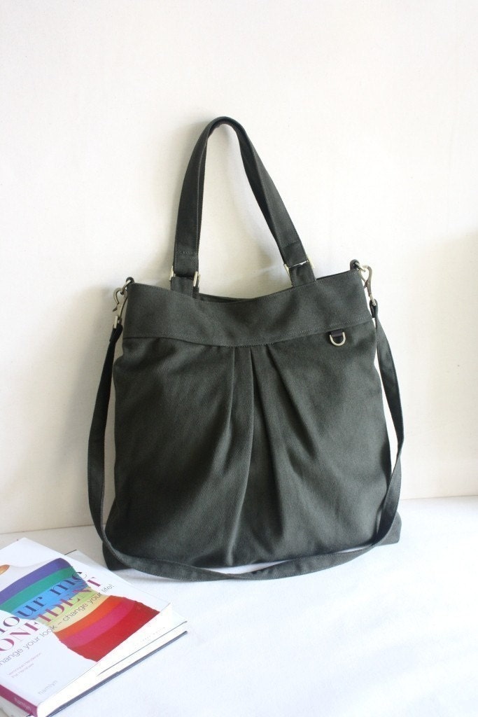 The chotto tote /messenger in dark olive