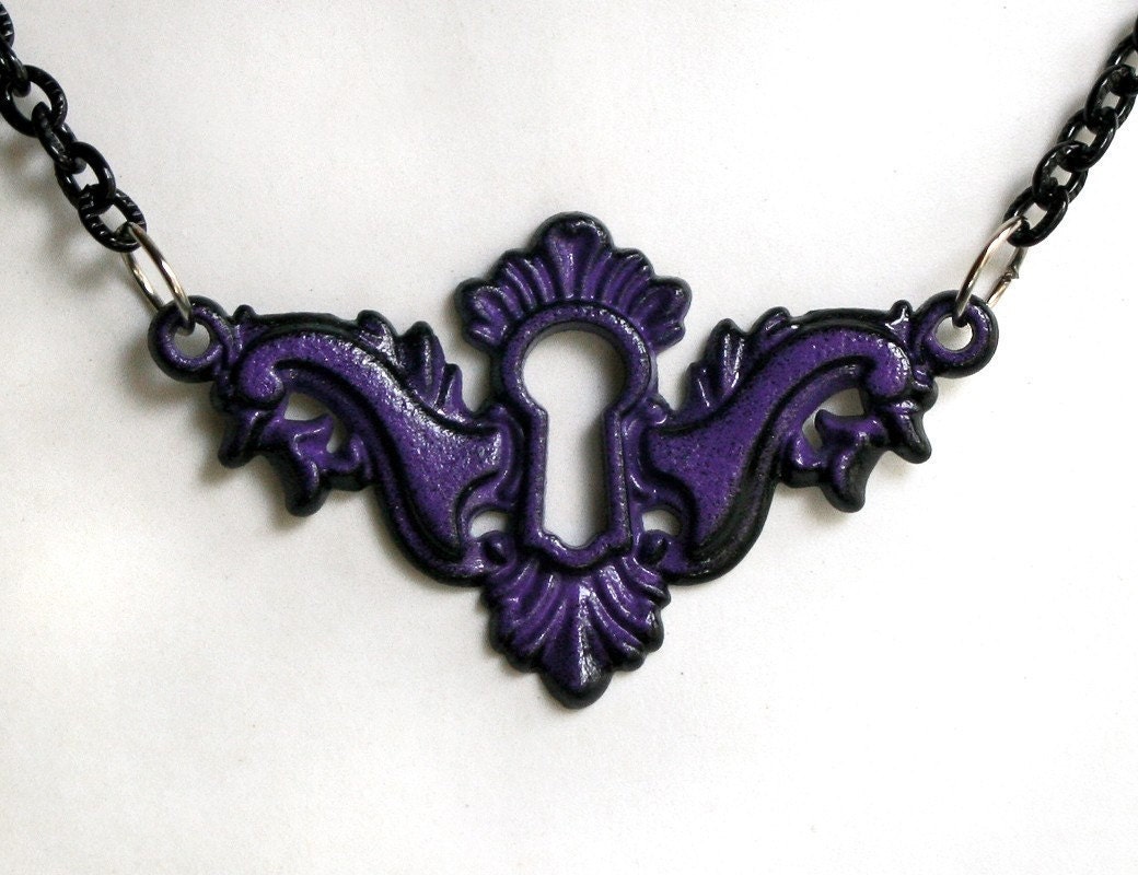 Vampire Queen Necklace - Purple Black Enamel Keyhole Neo Victorian Violet Gothic Fall Fashion Lolita Romantic