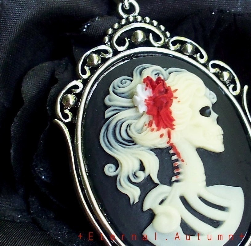 OFF WITH HER HEAD L a d y. D e c a y. ...Gothic Skeletal Zombie Lady Cameo in SETTING 2 with BLOODY WHITE ROSE Hair Flower on Antiqued Silver Textured Cable Chain Necklace
