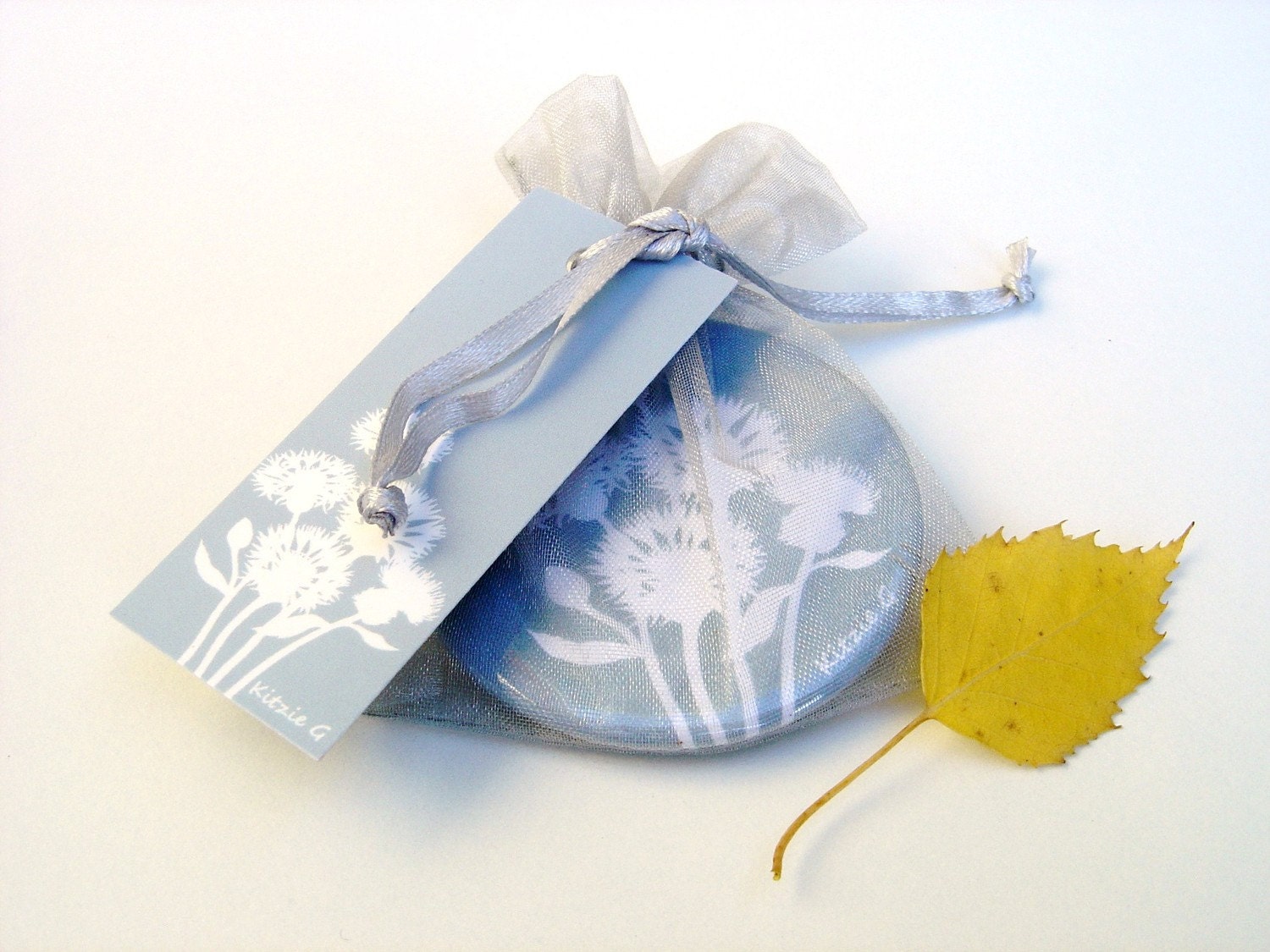 Pocket Mirror - Blue Cornflower Botanical Papercut Design