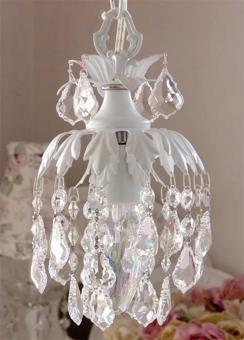 Sparkly princess pendant chandelier