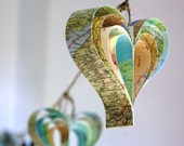 Personalized map garland of hearts