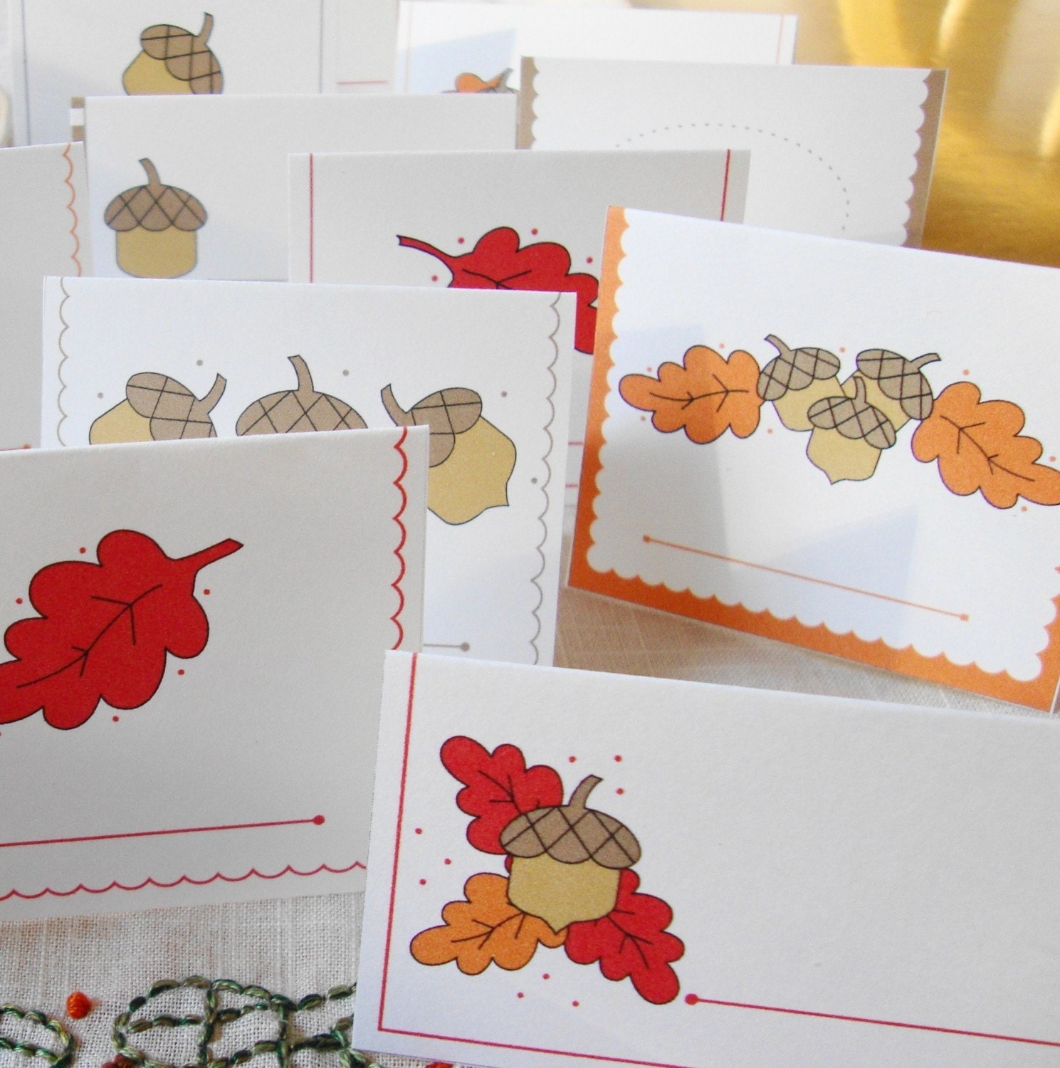 Acorns - Printable Place Cards Packet