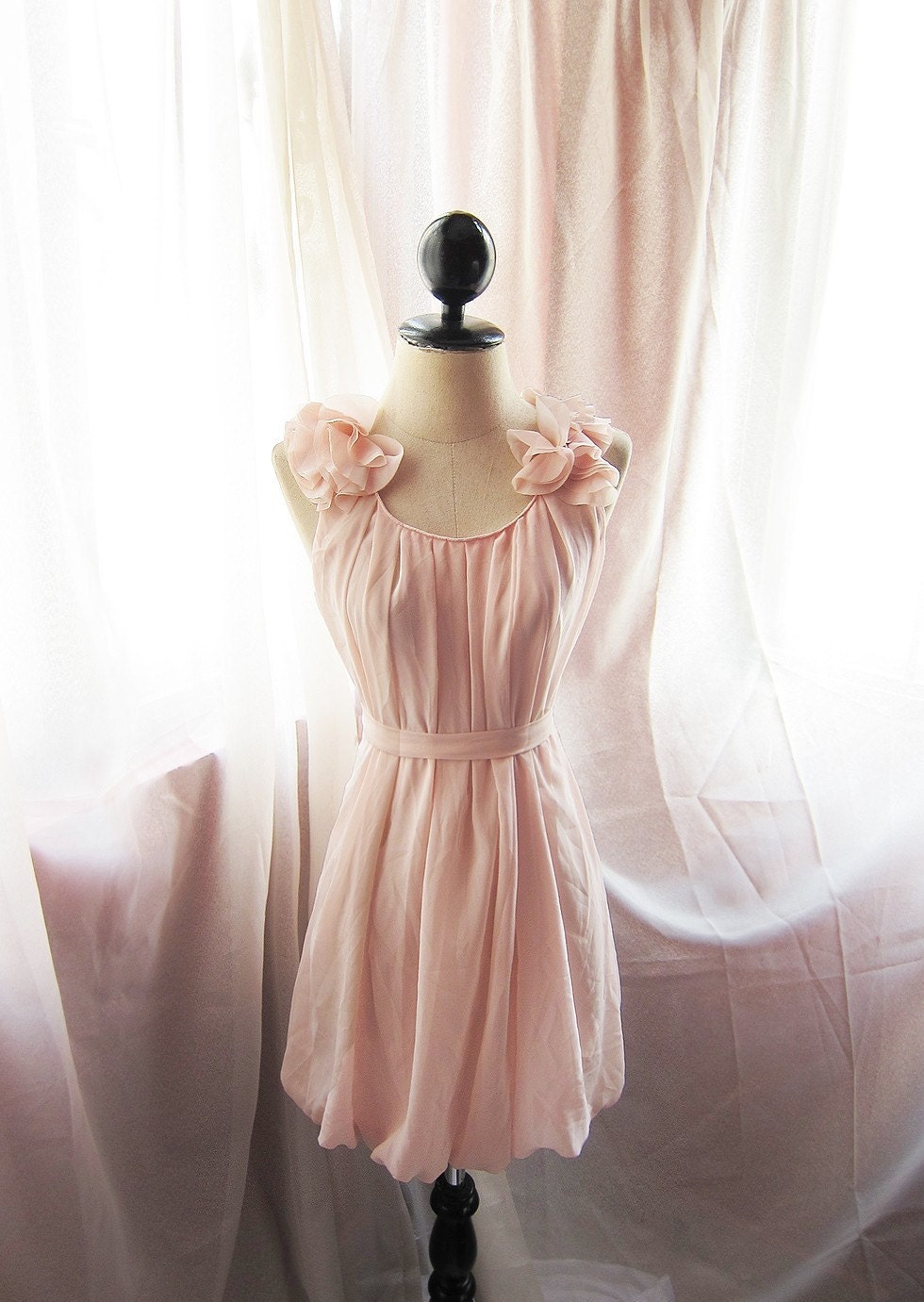 Romantic Angel Pink Petal Dress Soft Misty Nostalgia Dreamy Blush Tea Rose Havisham Mille Feuille Cutouts Chiffon Bubble Hem Dress