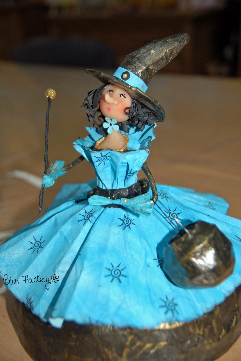 Seraphine, the blue paper witch