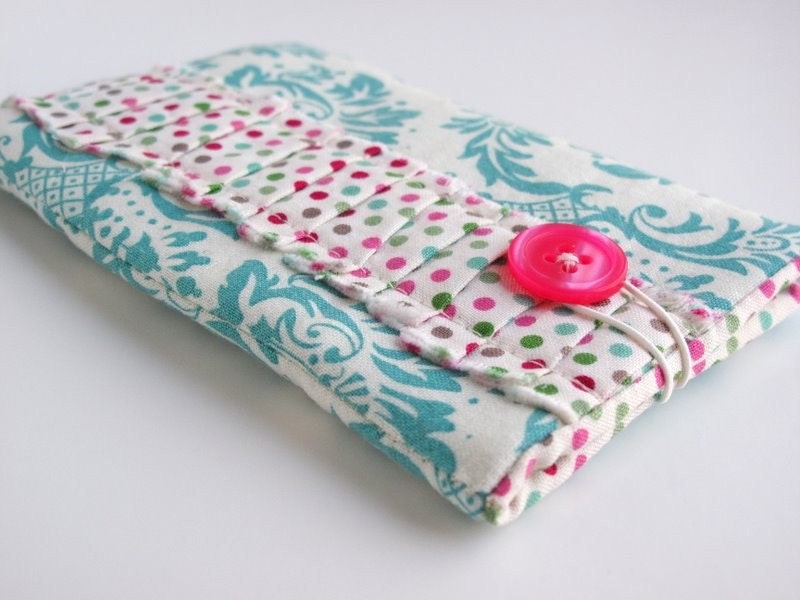 FREE 
HOLIDAY SHIPPING - iPod, iPhone, Gadget case in Aqua Damask and polka 
dot