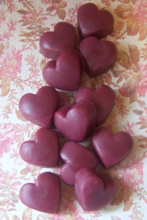 12 Hand Poured Richly Scented Sandalwood Valentine Heart Melt Away Tarts Ready to Ship