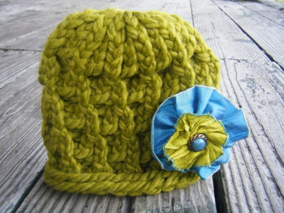NEW-Ready to Ship- Lemongrass Market Knit Hat with Removable Flower-Perfect Newborn Photography Prop