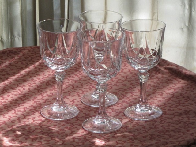Set of 4 Lead Crystal Stemware Wine Glasses by Cristal D'arques - Made in France