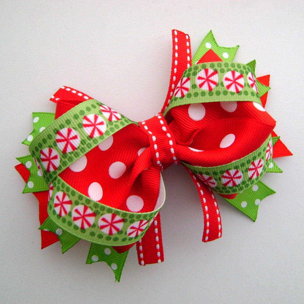 Peppermint and Polka Dot Winter Boutique Bow with Spikes