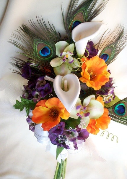 vintage wedding flowers with peacock feathers