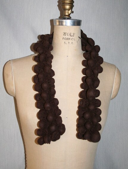 Bubble Scarf in Chocolate Brown
