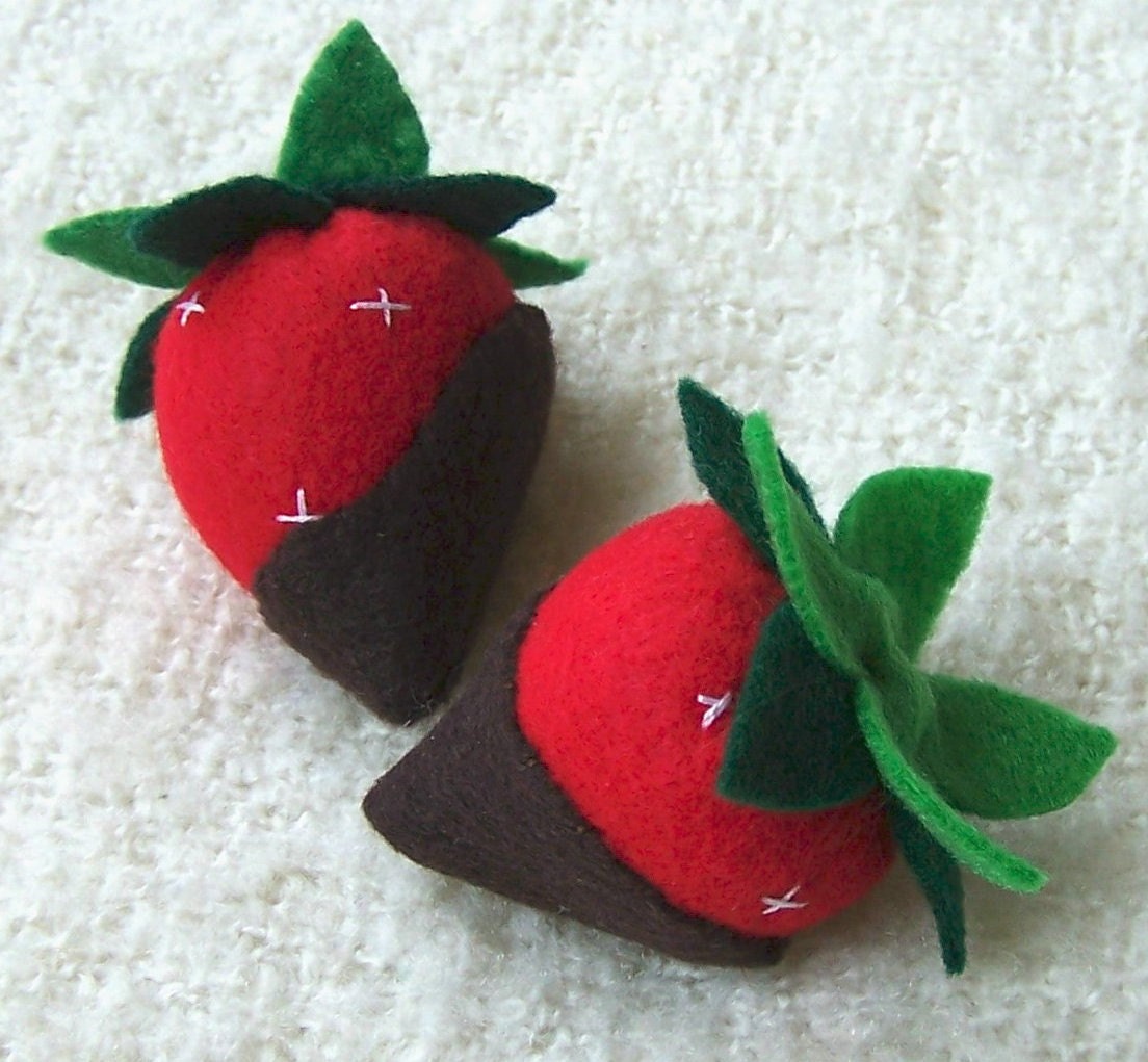 Felt Play Food - Chocolate Covered Ripe Red Strawberries