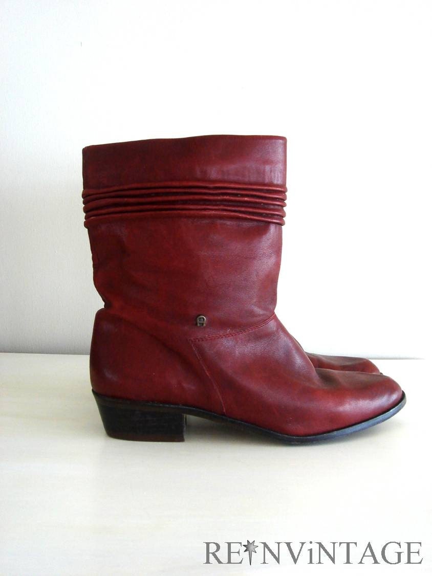 vintage RED AiGNER ankle boots