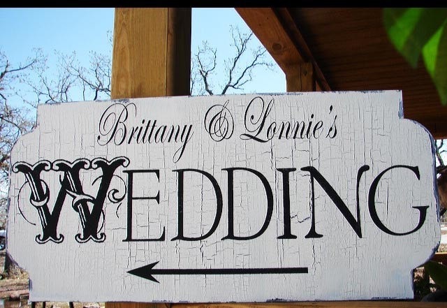 So cute hand painted wedding signs by Family Attic