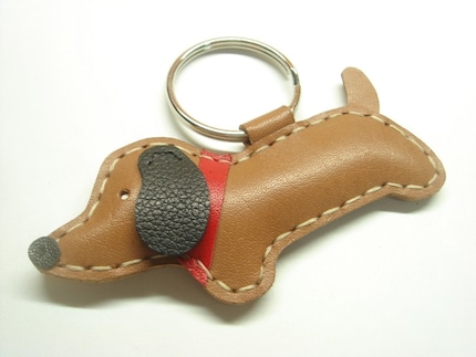 Jemma the dachshund Leather Keychain ( Brown )
