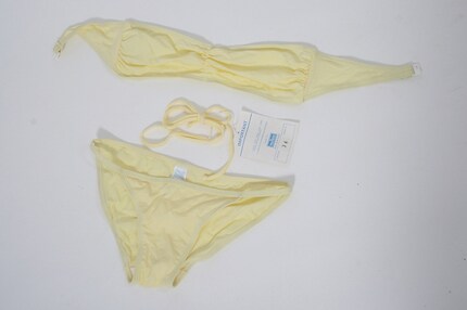 Vintage Mellow Yellow unworn bikini size S