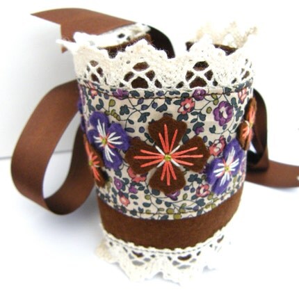 LIBERTY OF LONDON FABRIC AND FELT CUFF WITH FREEFORM EMBROIDERY AND COTTON CROCHET LACE