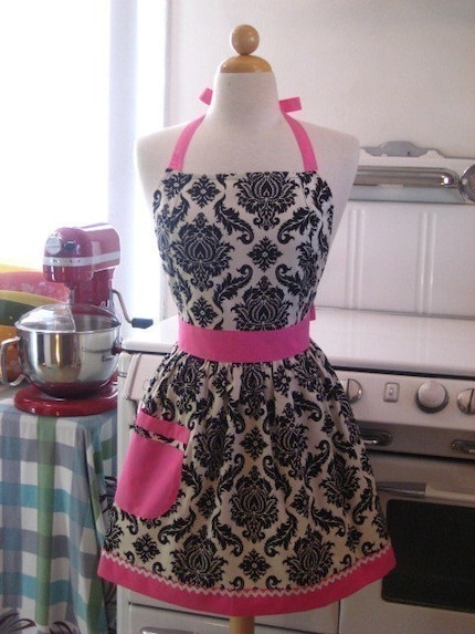 The FAMOUS CHLOE Vintage Inspired Damask with HOT PINK Full Apron