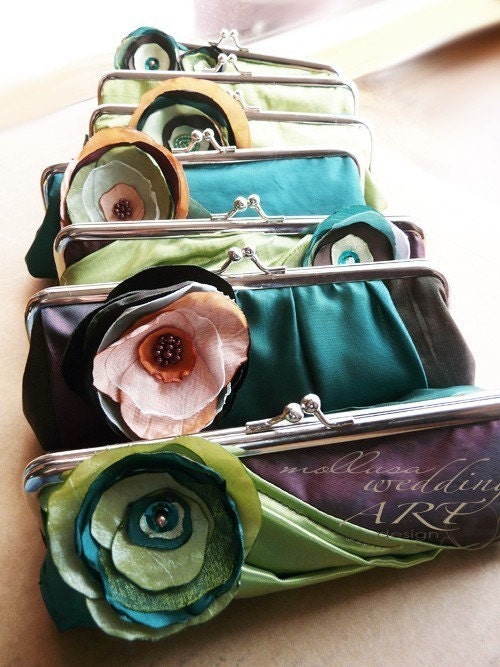 Small simple clutches for bridesmaids - ..choose your own colours..