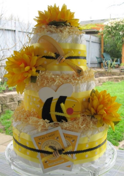 Sweet Baby Bumble Bee Baby Diaper
Cake (Shower Gift/Centerpiece)
