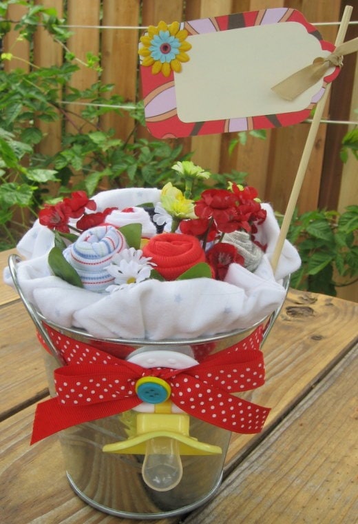 Red and Yellow Sweet Bouncing Baby
Bouquet (table centerpiece/shower gift)