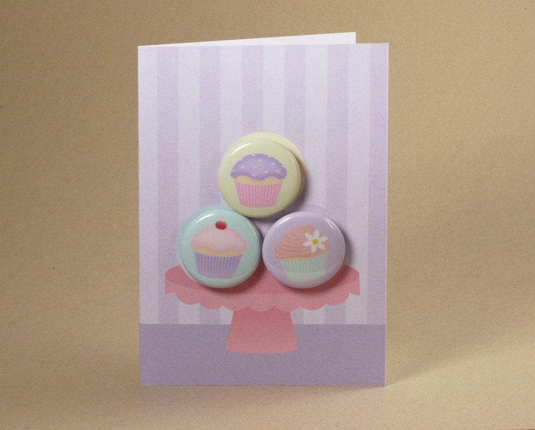 Cupcake Gift Card featuring Badges