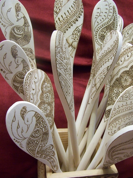 Diagonal Lotus Wooden Spoon Set in Pyrography - Made to Order
