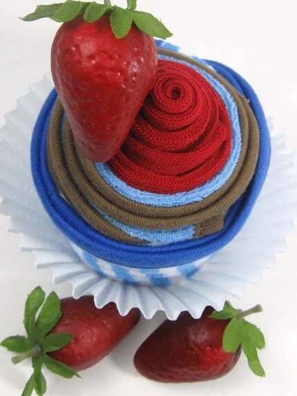 NEW Washcloth Cupcake Confection