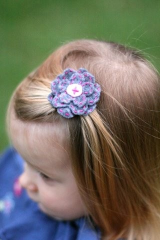 Girls' Felt 
Flower Hair Clip- Gray and Pink