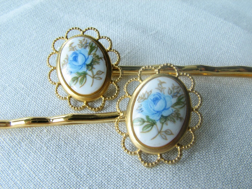 Etsy thatwinsomegirl Blue Rose Cameo hairpins flower blue goldplated 