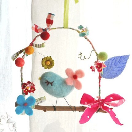 a little BIRDie and flowers (blue, pink tail)