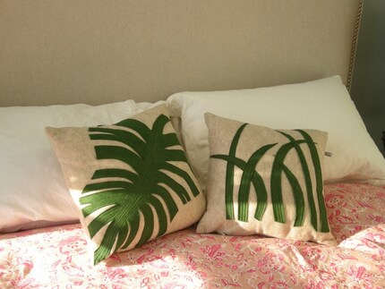 Grass and Banana Leaf Pillow Set