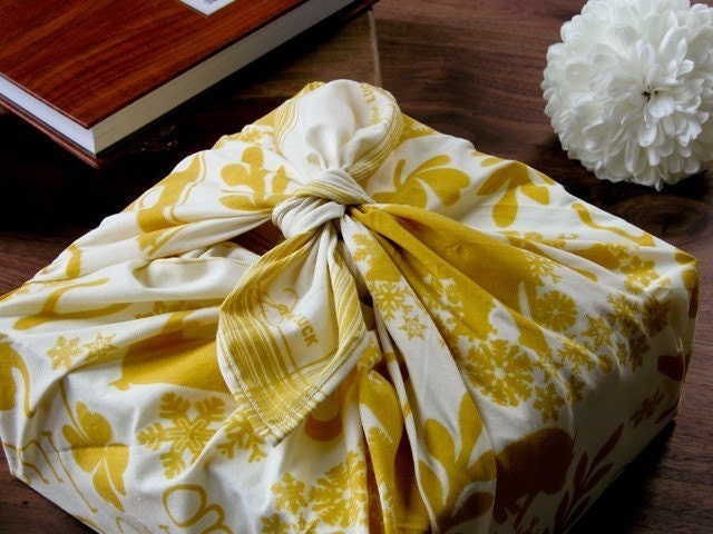 GIVE LUCK (Reusable Fabric Gift Wrap)
